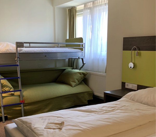 Behringers city hotel — gallery image 1