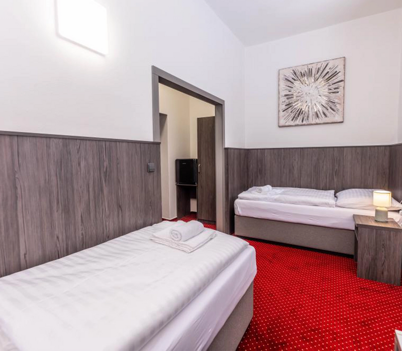 Hotel Orka — gallery image 1