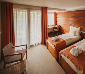 Hotel Park Holiday — gallery image 1
