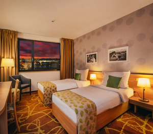 Iris Hotel Eden — gallery image 2